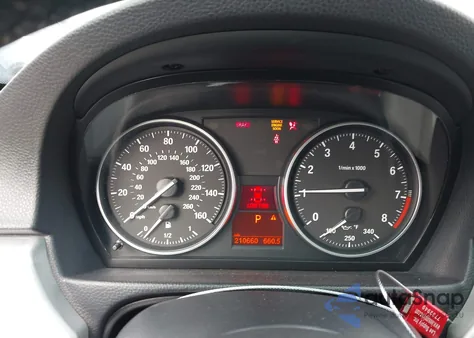 2011 BMW 335I из США, поврежденный, VIN WBAPM5C58BE577868